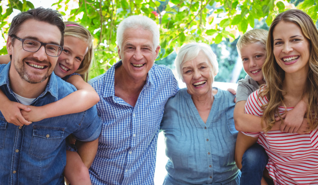 Was tun, wenn Mama, Opa oder der Partner schlecht hören?