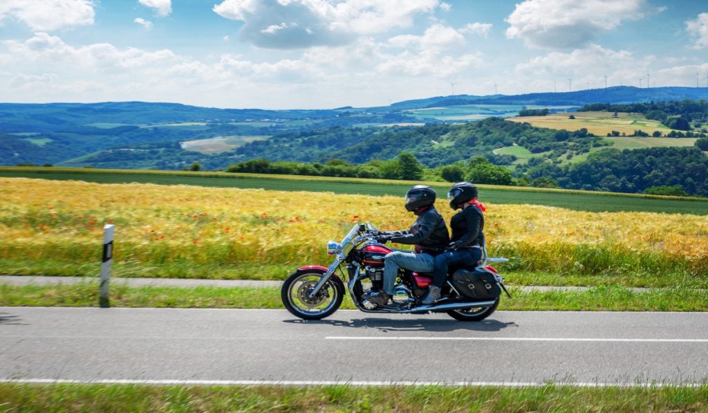 Sicherer Fahrspaß: Motorradfahren mit Hörgeräten